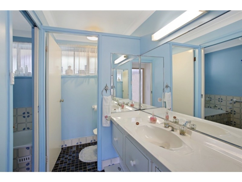 3 Grenfell Street, Buxton NSW 2571