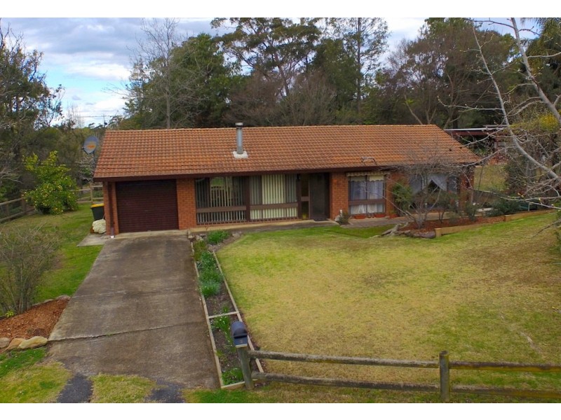 3 Grenfell Street, Buxton NSW 2571