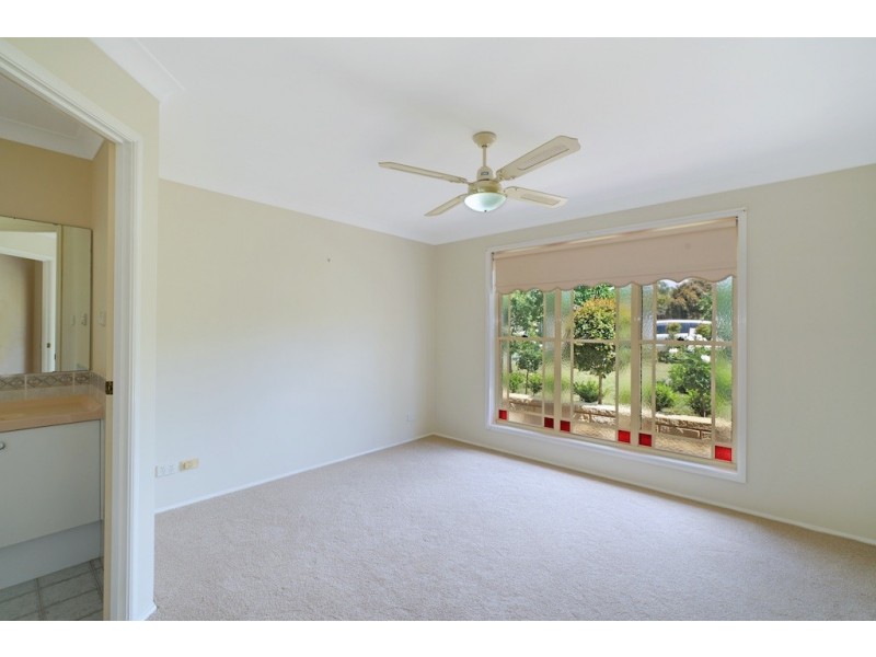 317 Thirlmere Way, Thirlmere NSW 2572