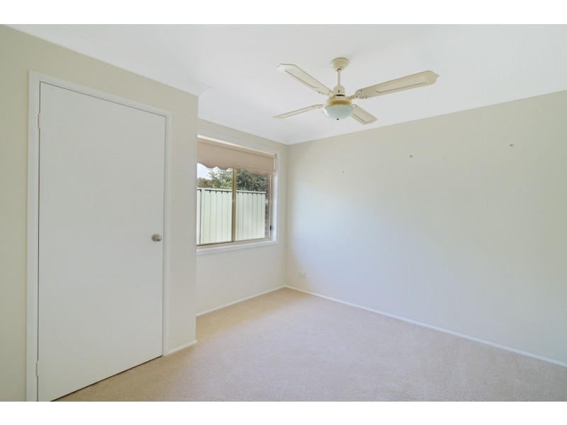 317 Thirlmere Way, Thirlmere NSW 2572