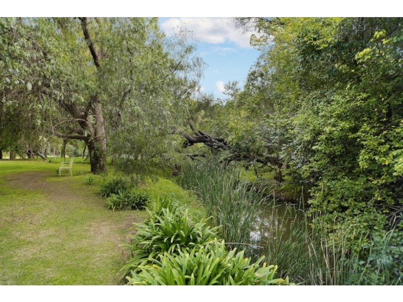 Lot 211, 1381 Remembrance Drive, Razorback NSW 2571