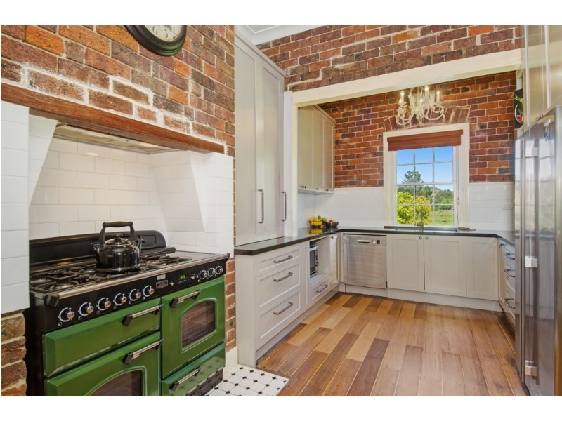 1545 Remembrance Drive, Razorback NSW 2571