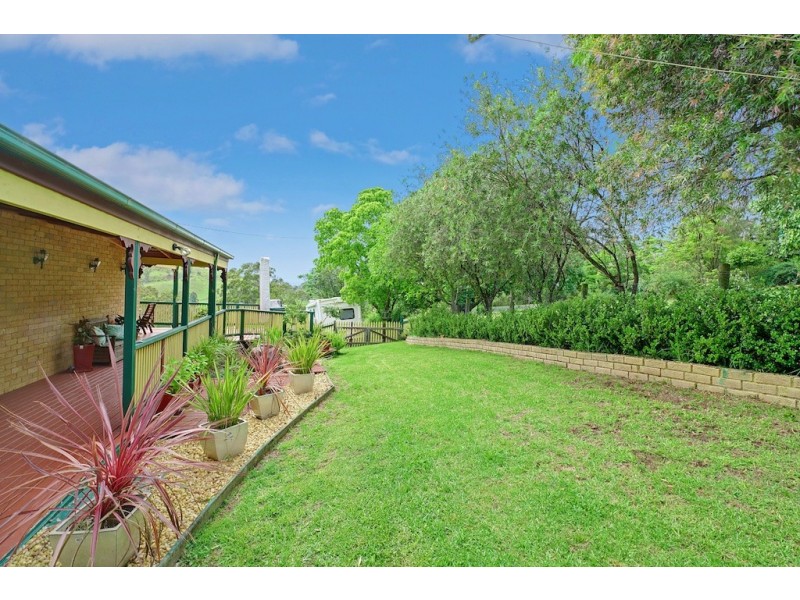 2 Cowper Street, Picton NSW 2571