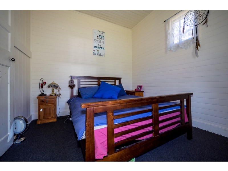 74 Lumsdaine Street, Picton NSW 2571