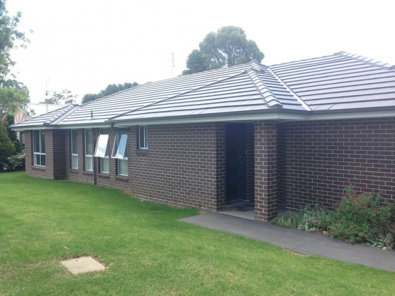 1 Blue Gum Place, Tahmoor NSW 2573