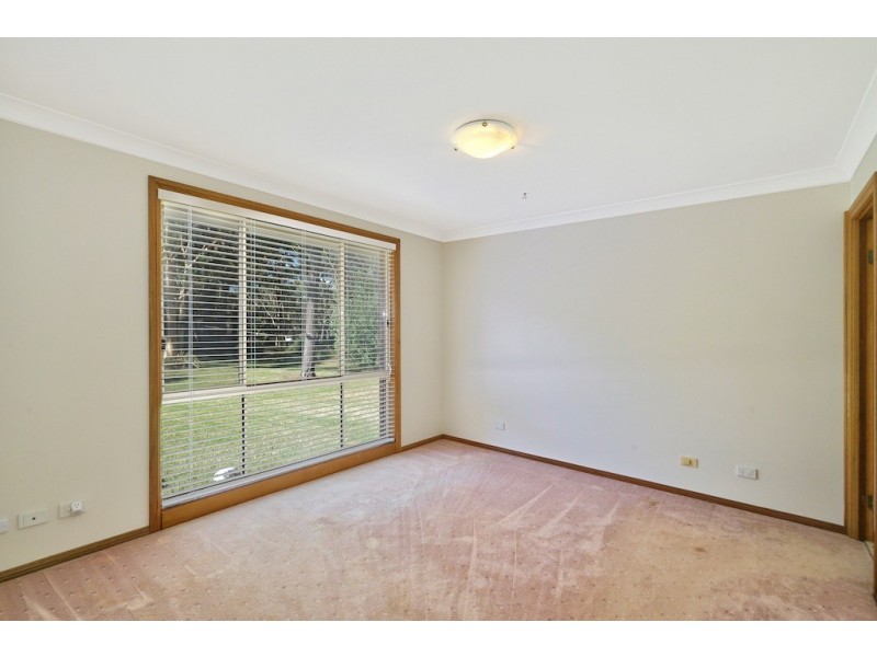 13 Coates Road, Hill Top NSW 2575