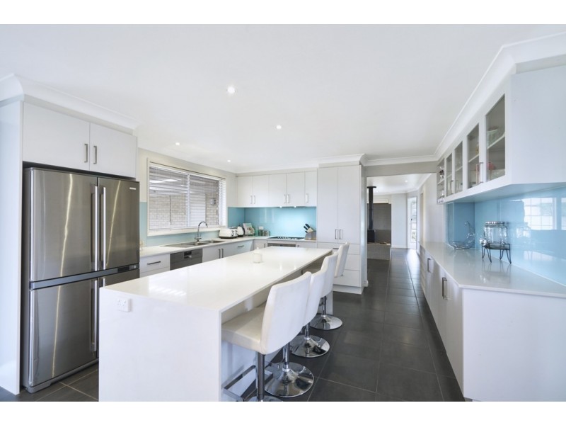 1 SUFFOLK PLACE, Tahmoor NSW 2573