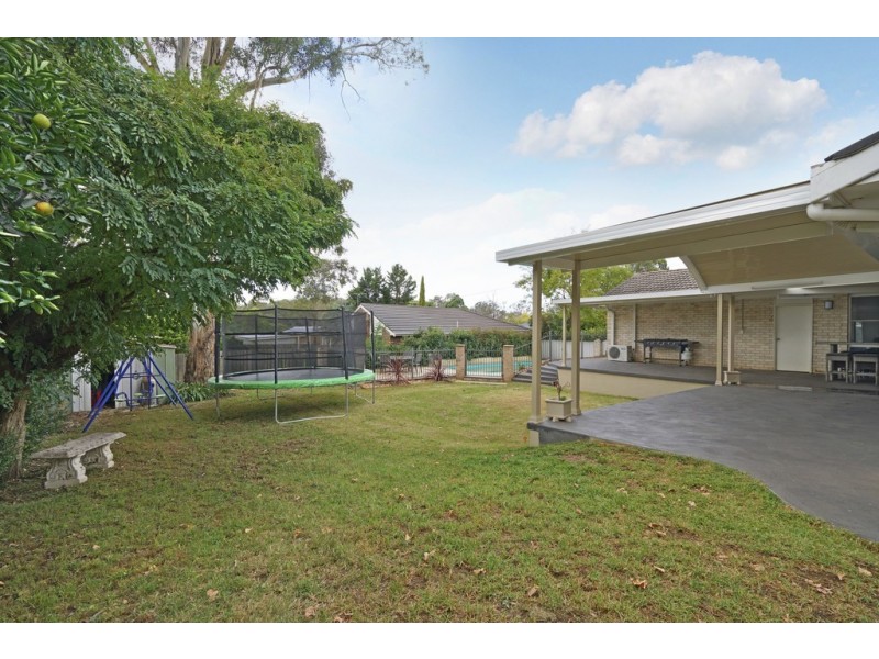 1 SUFFOLK PLACE, Tahmoor NSW 2573