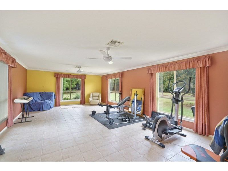 26 Kyeema Street, Picton NSW 2571