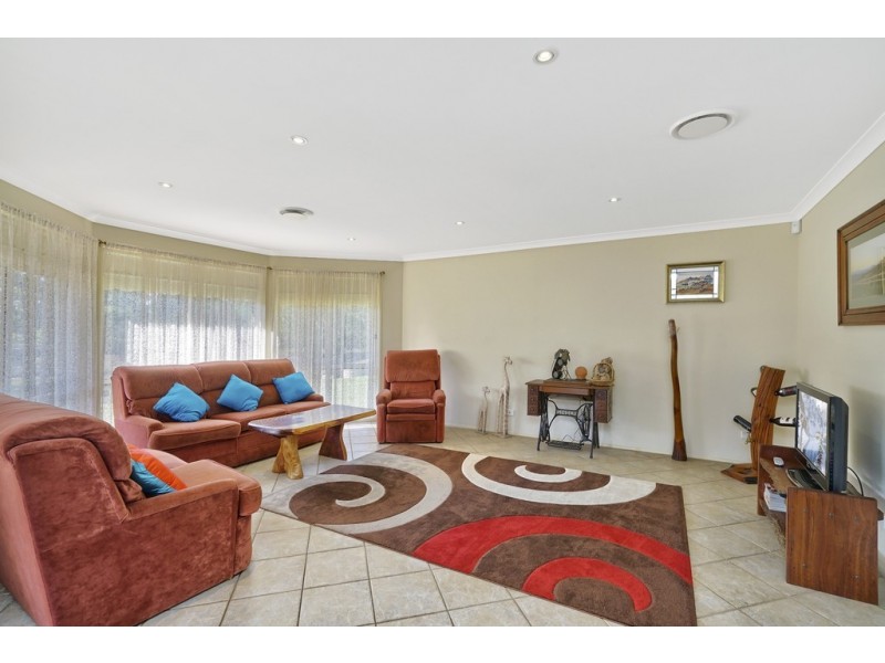 20 Esen Way, Pheasants Nest NSW 2574