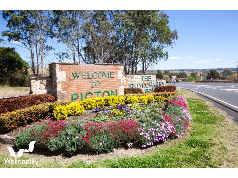 Lot 418 Charolais Way, Picton NSW 2571