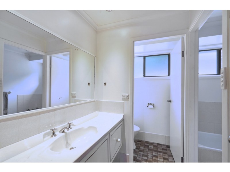 289 Argyle Street, Picton NSW 2571