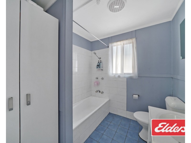 2 London Place, Hill Top NSW 2575