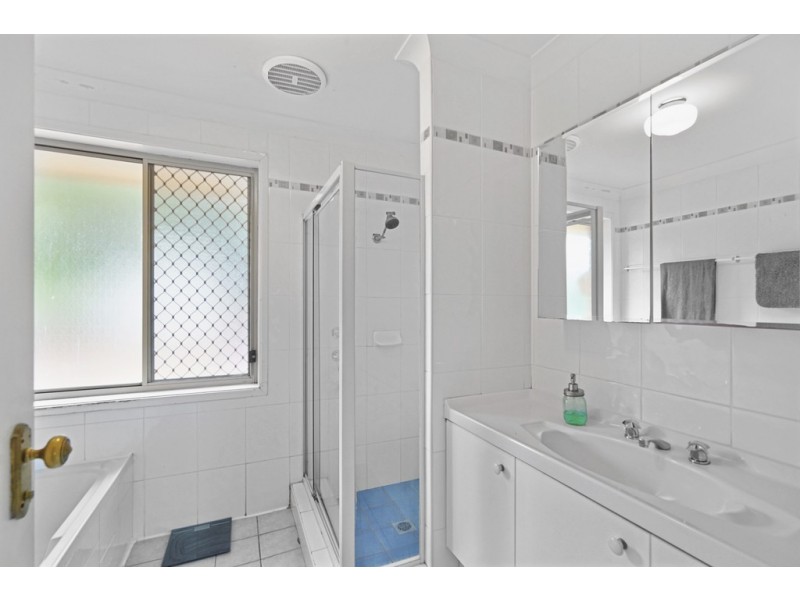 121 Great Southern Road, Bargo NSW 2574