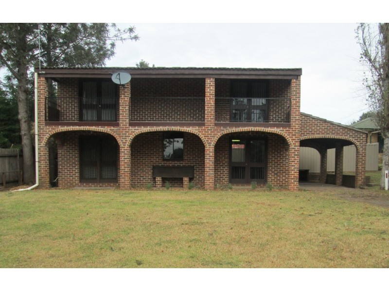 805 Thirlmere Way, Picton NSW 2571