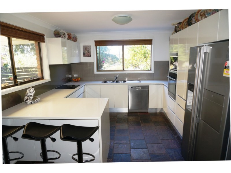 6 Glenwood Road, Narara NSW 2250