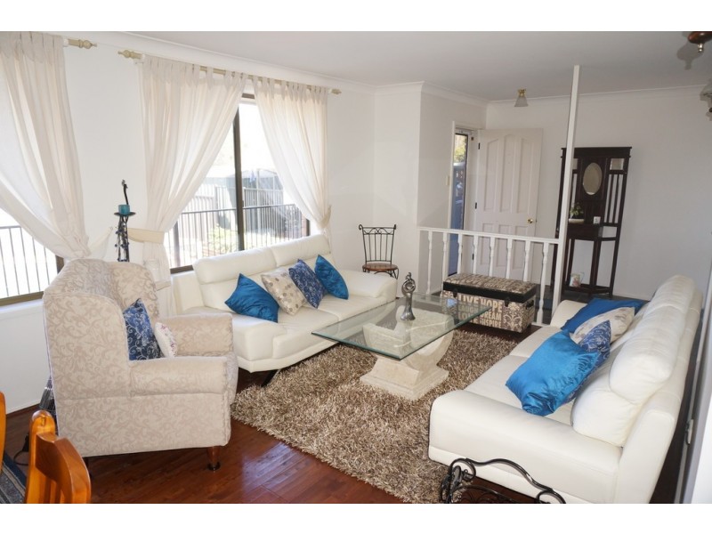 6 Glenwood Road, Narara NSW 2250