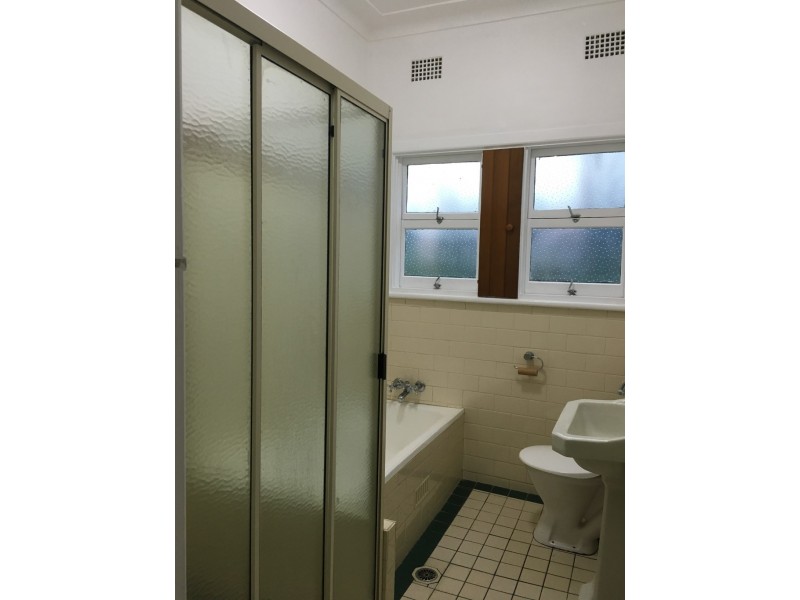 103 Faunce Street, Gosford NSW 2250