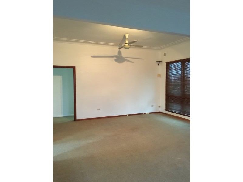 103 Faunce Street, Gosford NSW 2250