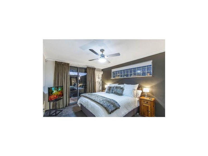 9/187-189 Albany Street, Point Frederick NSW 2250