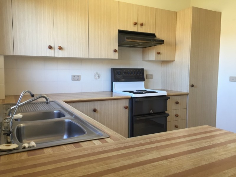 146/15 Lorraine Avenue, Berkeley Vale NSW 2261