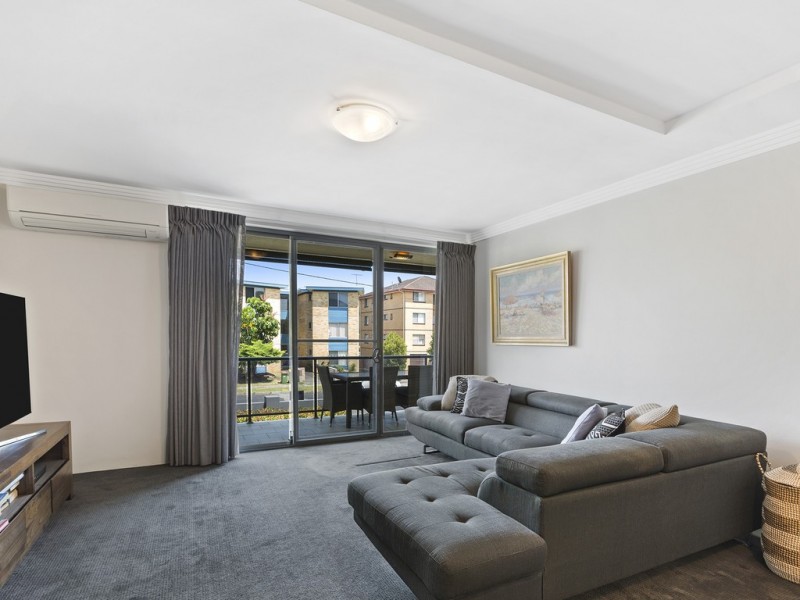 9/187-189 Albany Street, Point Frederick NSW 2250