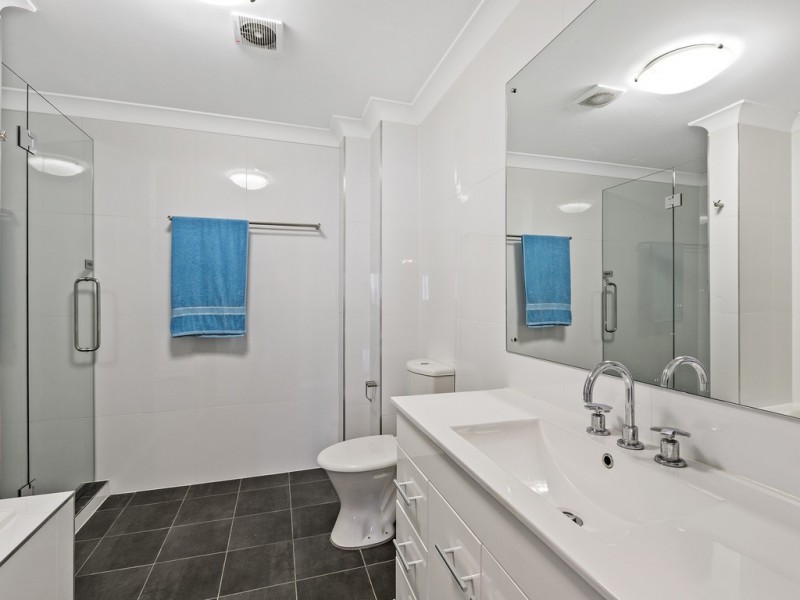 9/187-189 Albany Street, Point Frederick NSW 2250