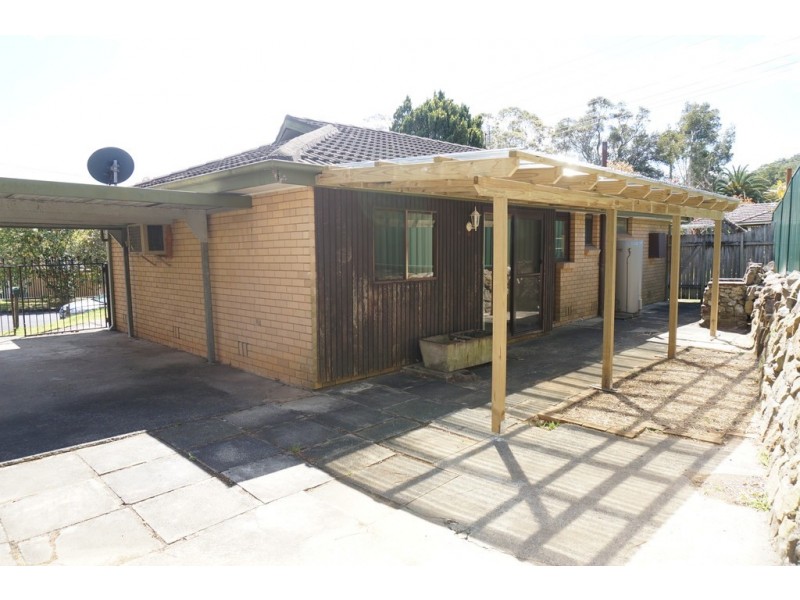12 Rhonda Street, Wyoming NSW 2250