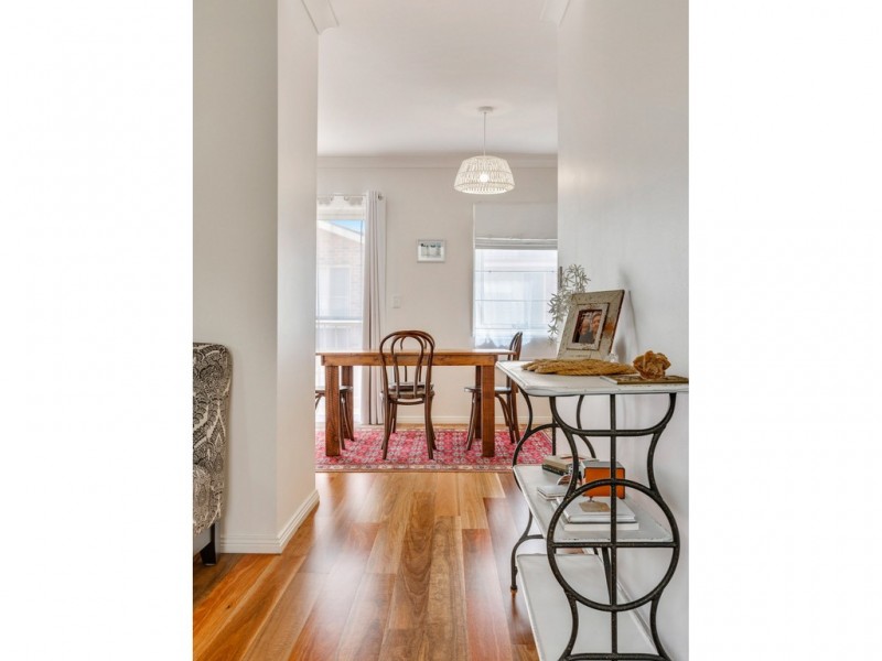 5/163 Gertrude Street, Gosford NSW 2250