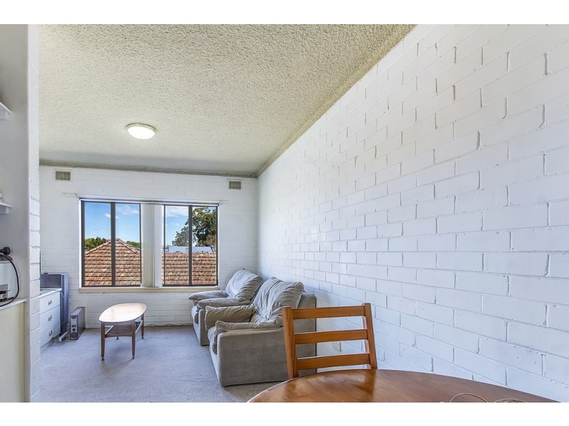 3/33a Frederick Street, East Gosford NSW 2250