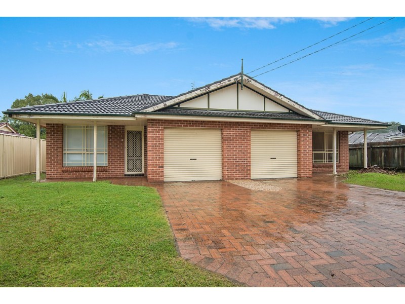 17a Coraki Place, Ourimbah NSW 2258