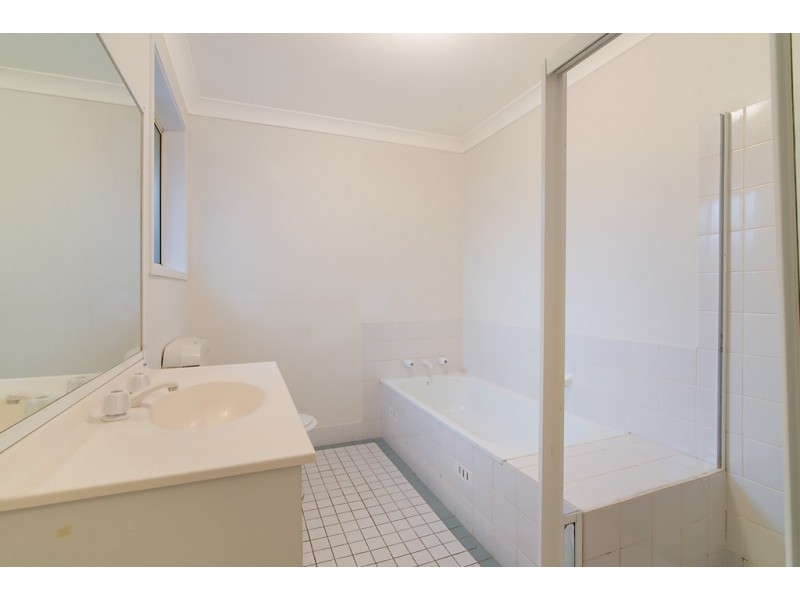 17a Coraki Place, Ourimbah NSW 2258