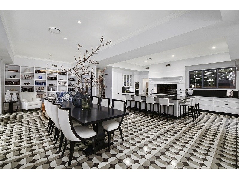 4 Eulalia Avenue, Point Frederick NSW 2250