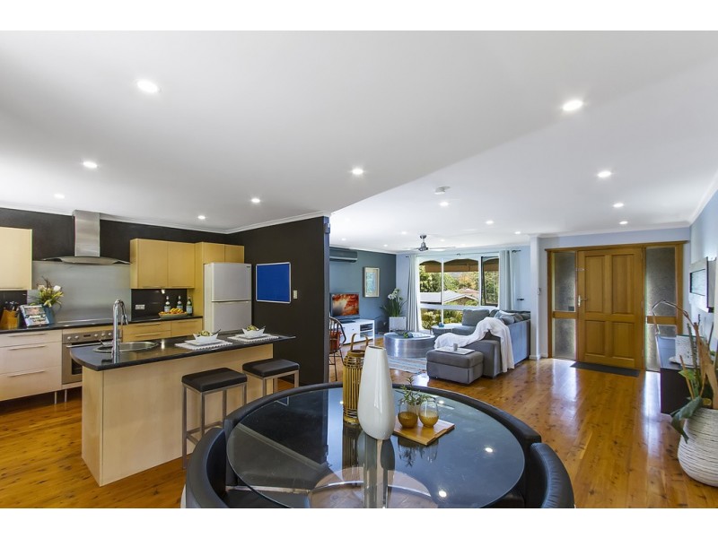 4 Blackbutt Street, Wyoming NSW 2250