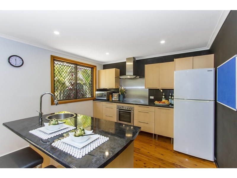 4 Blackbutt Street, Wyoming NSW 2250