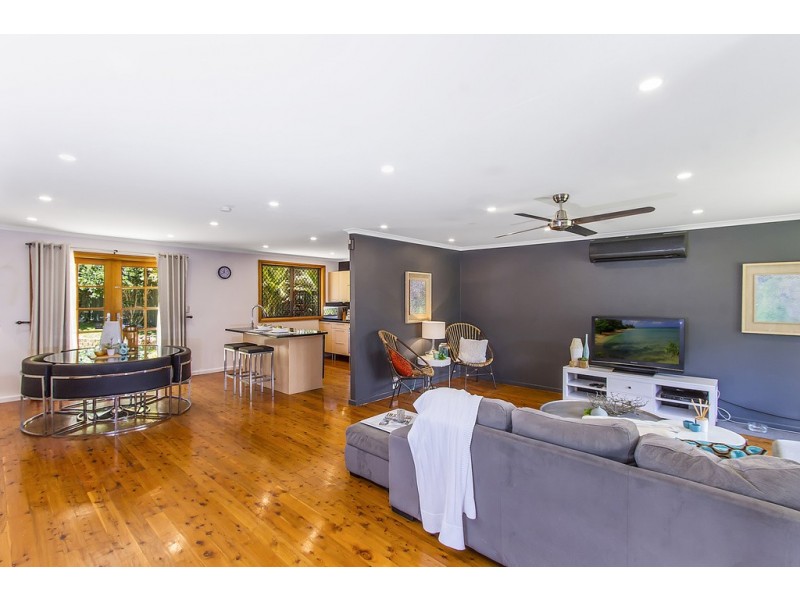 4 Blackbutt Street, Wyoming NSW 2250