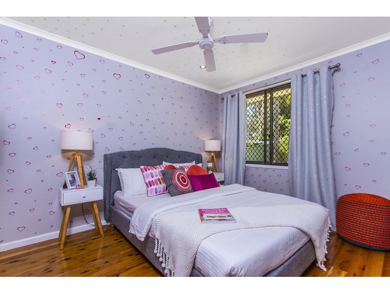 4 Blackbutt Street, Wyoming NSW 2250