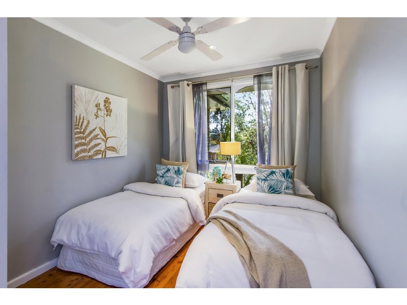 4 Blackbutt Street, Wyoming NSW 2250