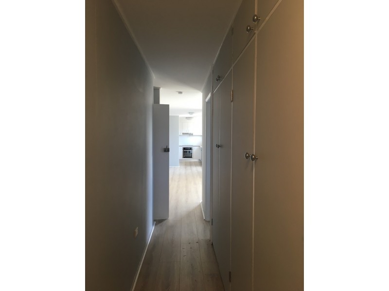 8/146 Albany Street, Point Frederick NSW 2250