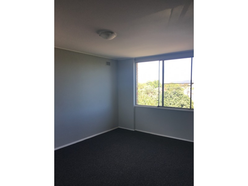 8/146 Albany Street, Point Frederick NSW 2250