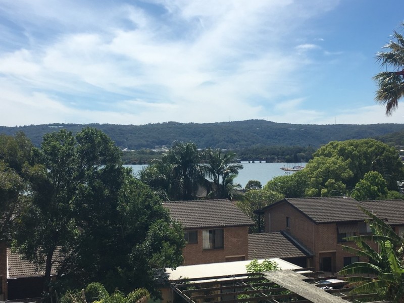 8/146 Albany Street, Point Frederick NSW 2250