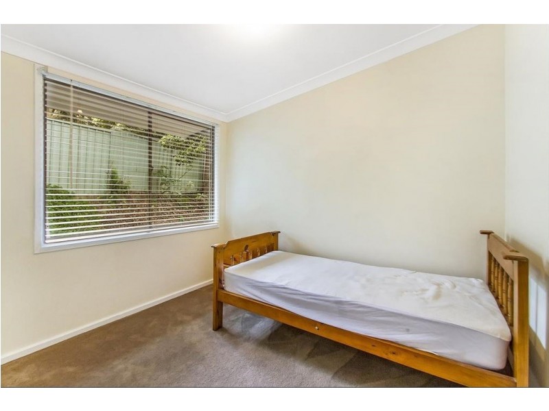 4 Thornley Street, Wyoming NSW 2250