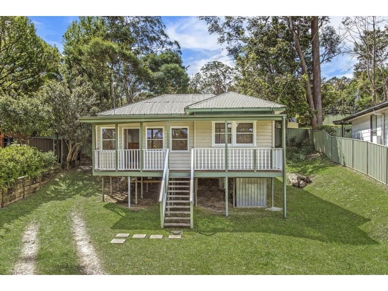 4 Thornley Street, Wyoming NSW 2250