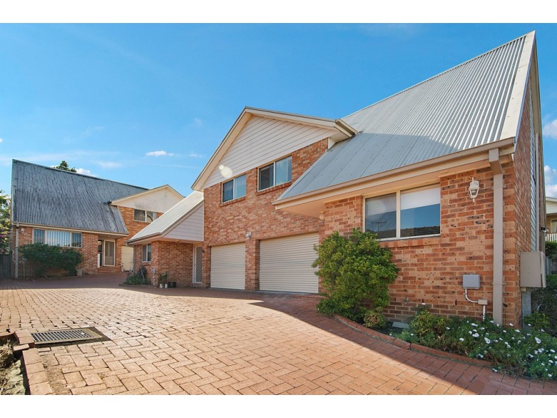 2/14 Donnison Street, West Gosford NSW 2250