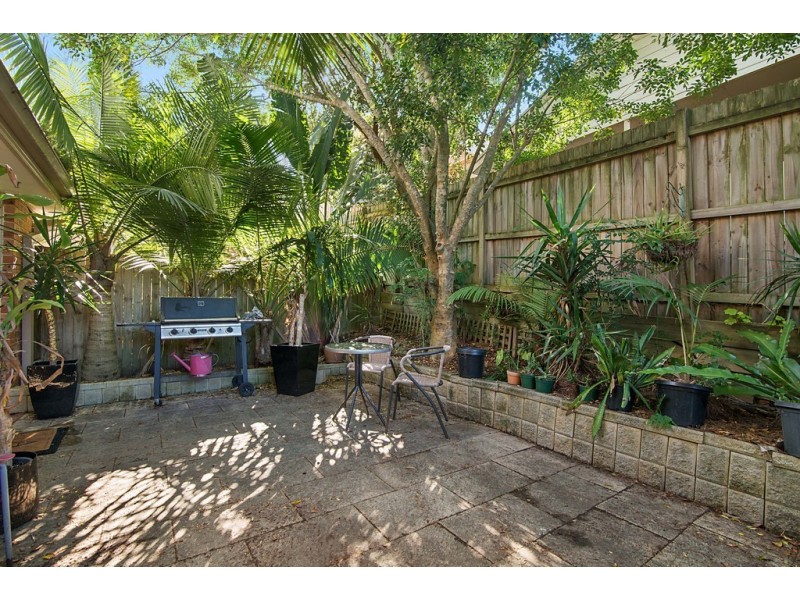 2/14 Donnison Street, West Gosford NSW 2250