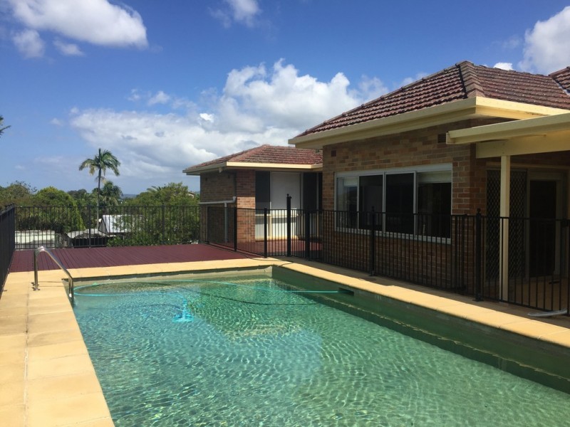 163 Albany Street, Point Frederick NSW 2250