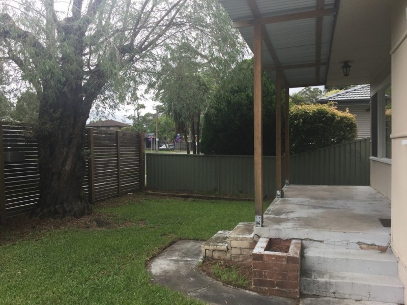 51 Renwick Street, Wyoming NSW 2250