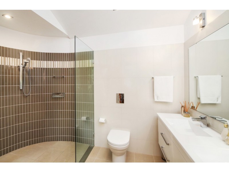 7 Reservoir Road, Ourimbah NSW 2258