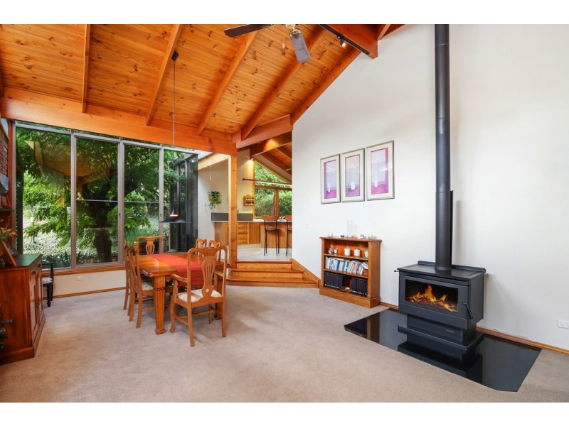 7 Reservoir Road, Ourimbah NSW 2258