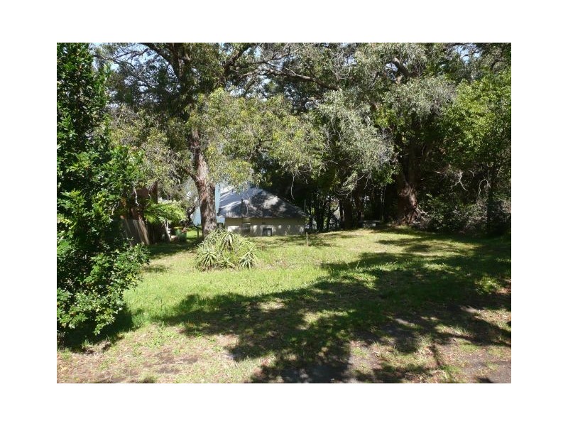 17 Wharf Street, East Gosford NSW 2250